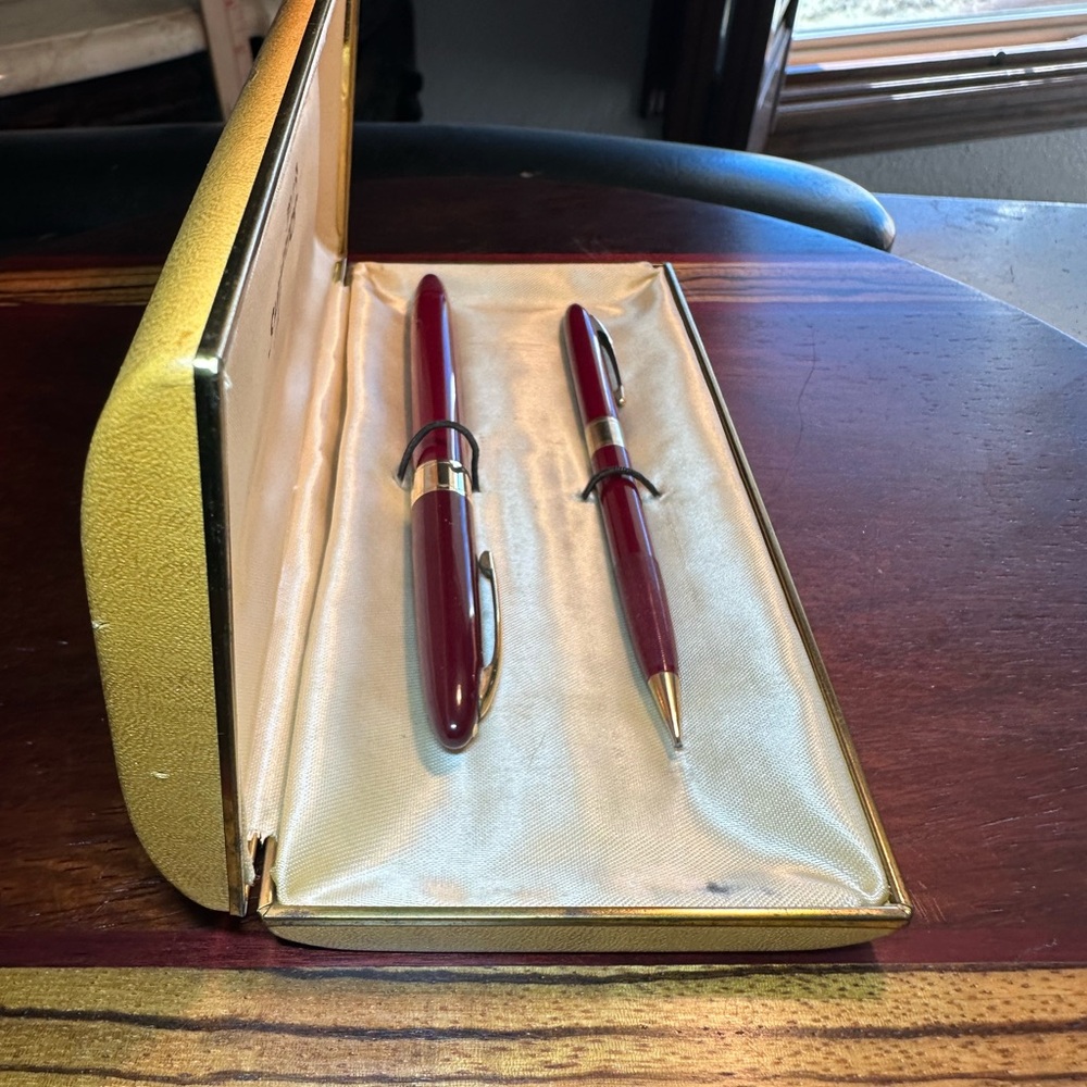 Vintage Sheaffer’s Pen & Pencil Set - Picture 2 of 16